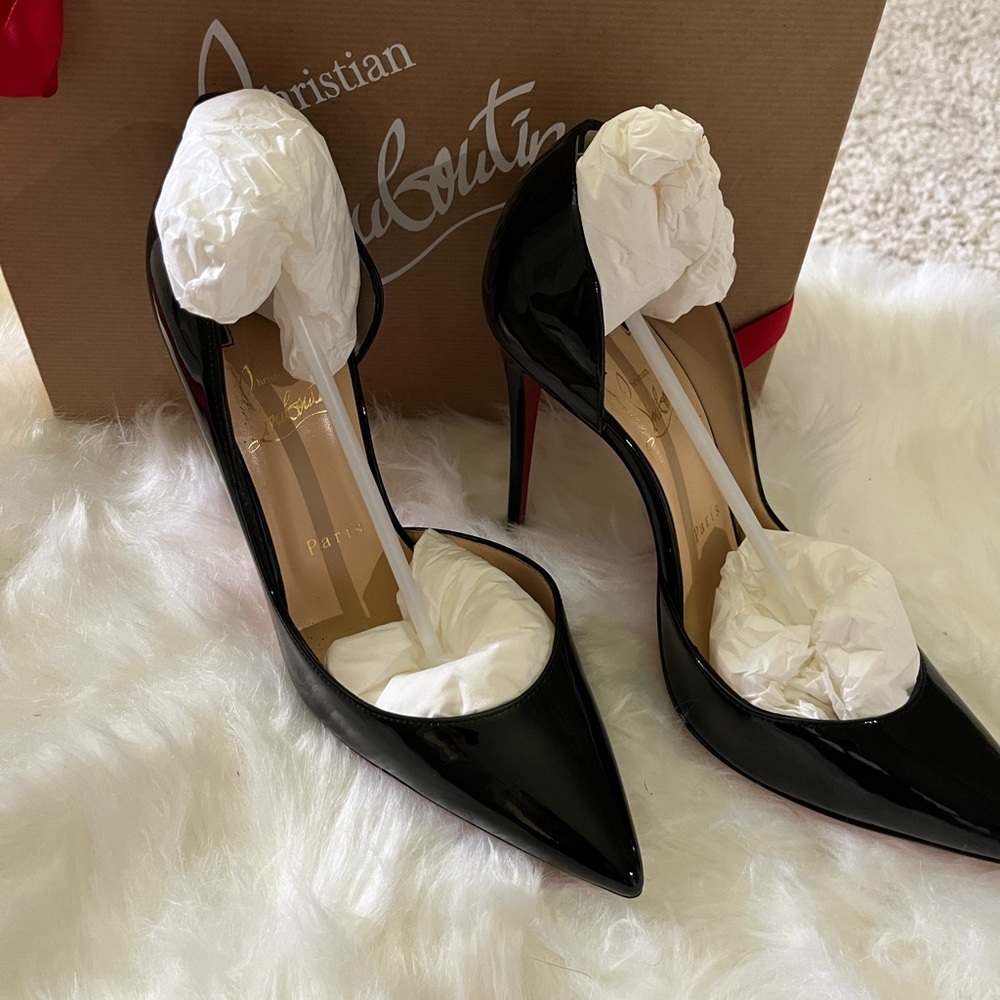 Christian Louboutin Iriza 8.5 worn once!